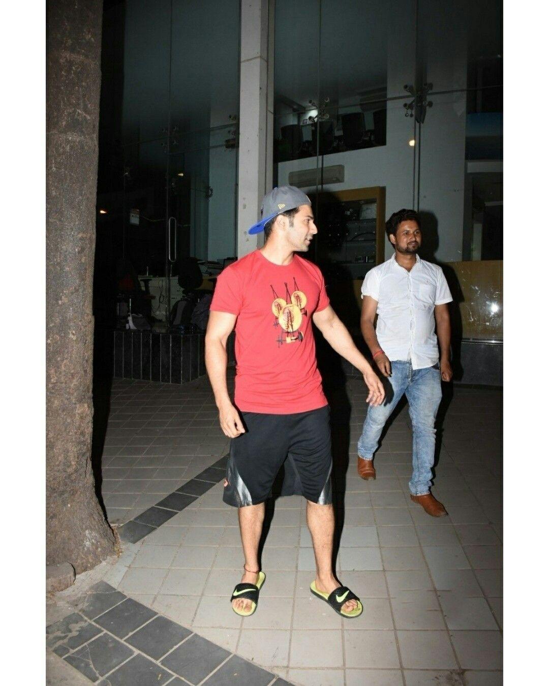  Varun Dhawan outside the Gym