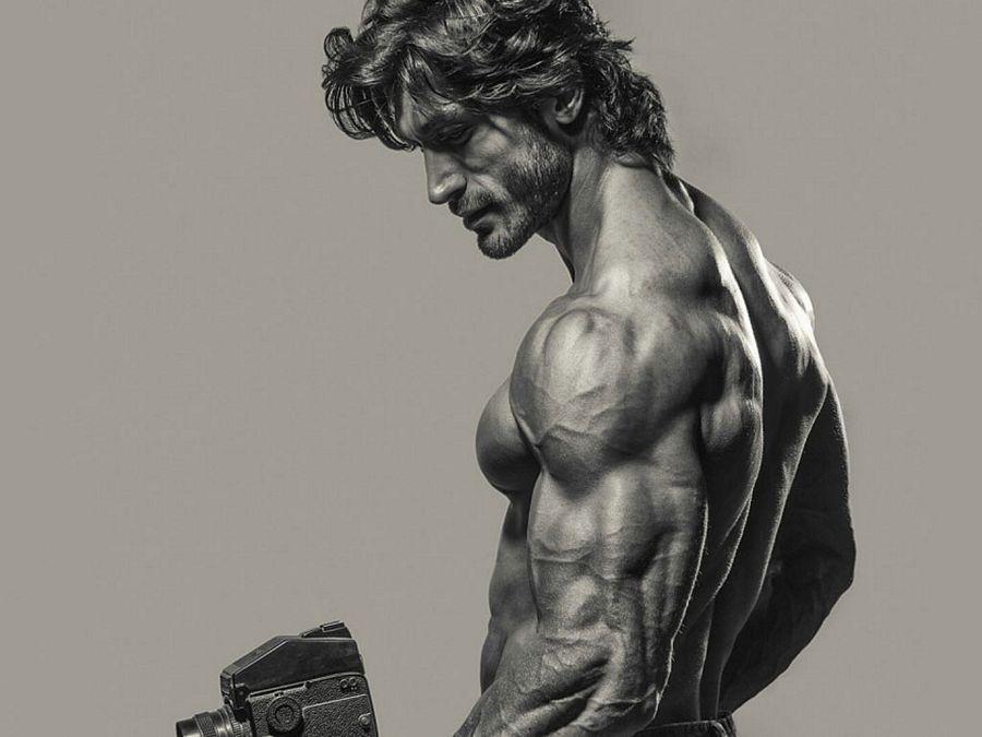 Vidyut Jamwal Latest Stills