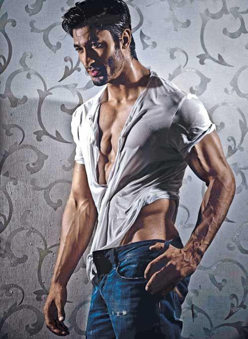 Vidyut Jamwal Latest Stills
