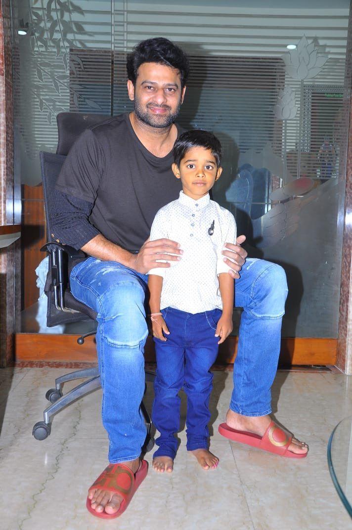 Young Rebel Star Prabhas Meets Little Fan Photos