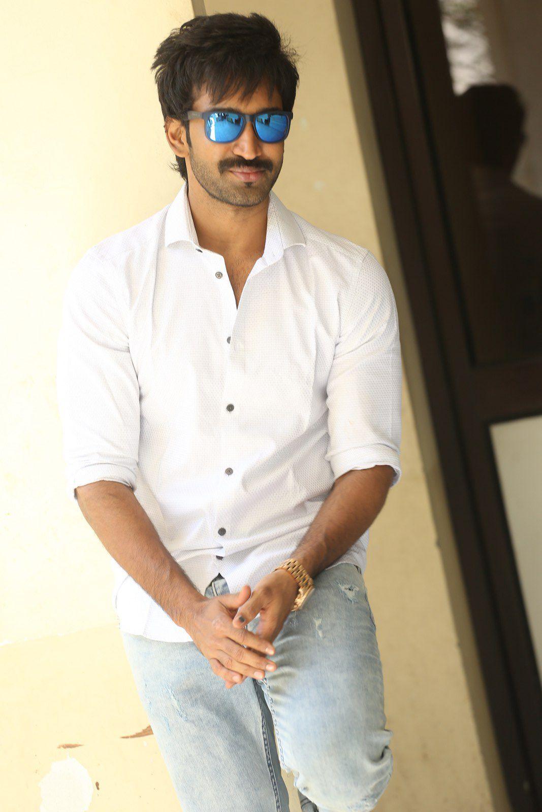 Aadhi Pinisetty Interview Pics