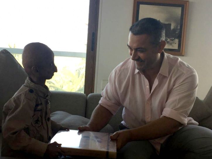 Aamir Khan Met The 14YearOld Kid Suffering From Progeria