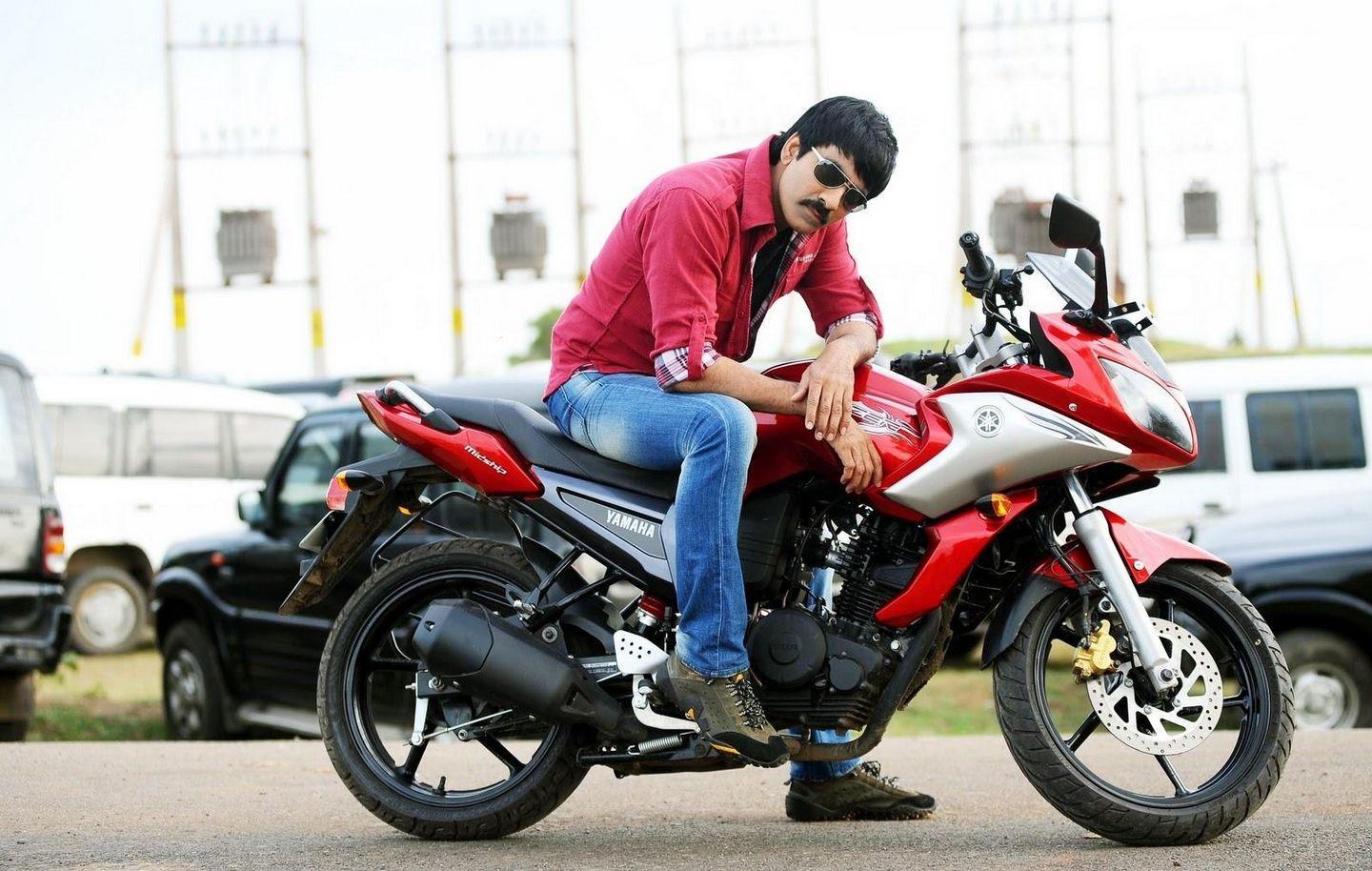 Actor Ravi teja unseened photos