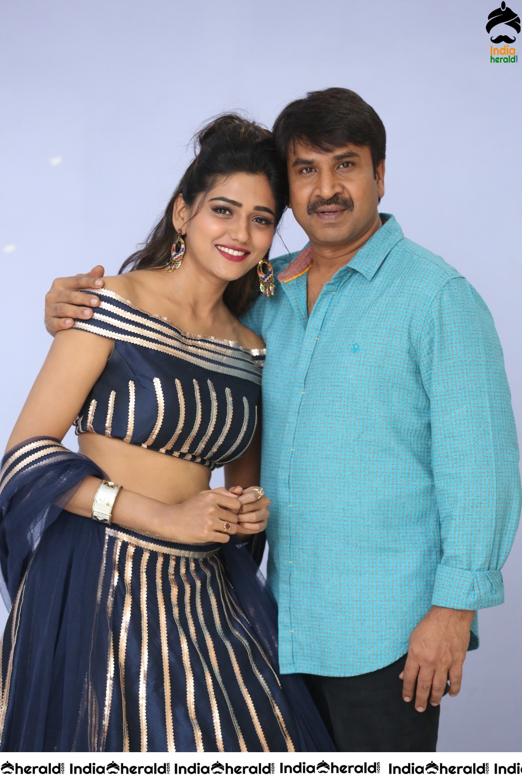 Niv Reddy Actor Srinivasa Reddy with the Hot Female Lead Dollysha Set