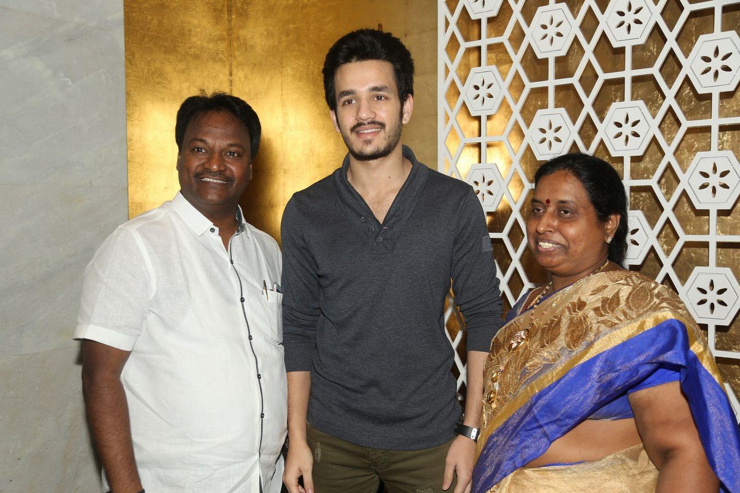 Akhil Photos At South India Shopping Mall