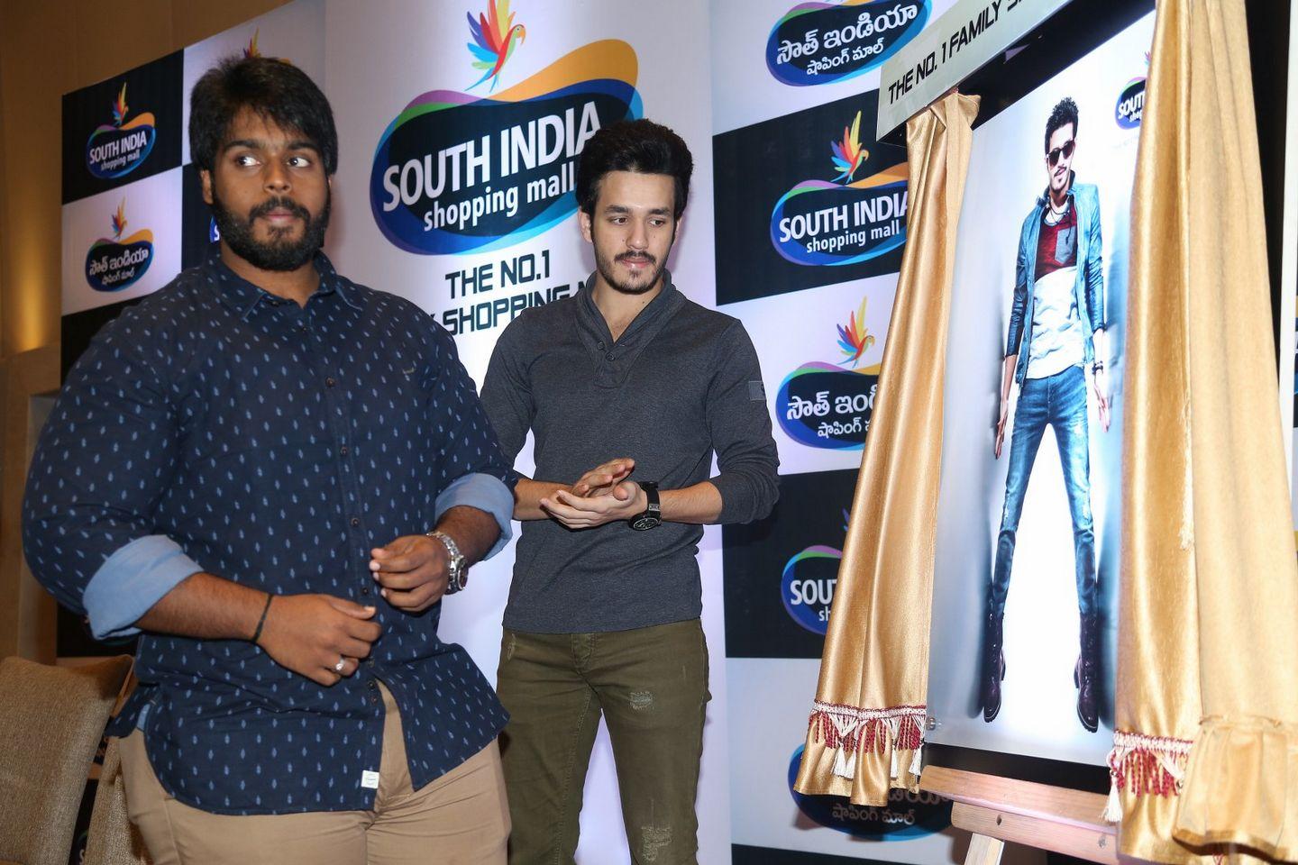 Akhil Photos At South India Shopping Mall