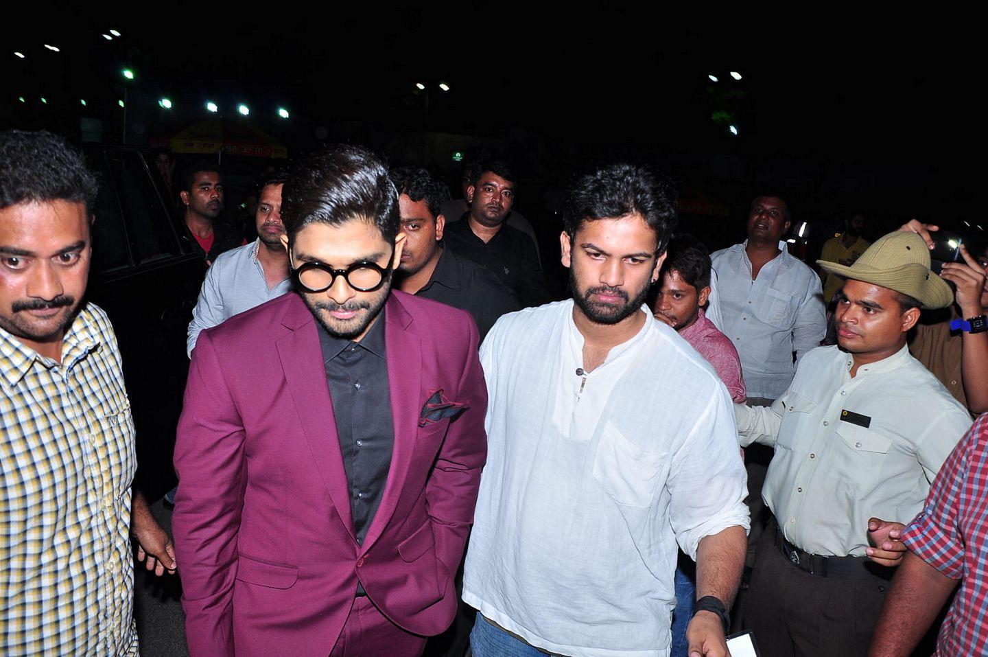 Allu Arjun At Mirchi Music Awards Photos