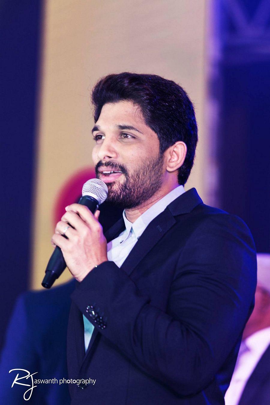 Allu Arjun Latest HD Stylish Photos