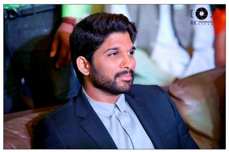 Allu Arjun Latest HD Stylish Photos