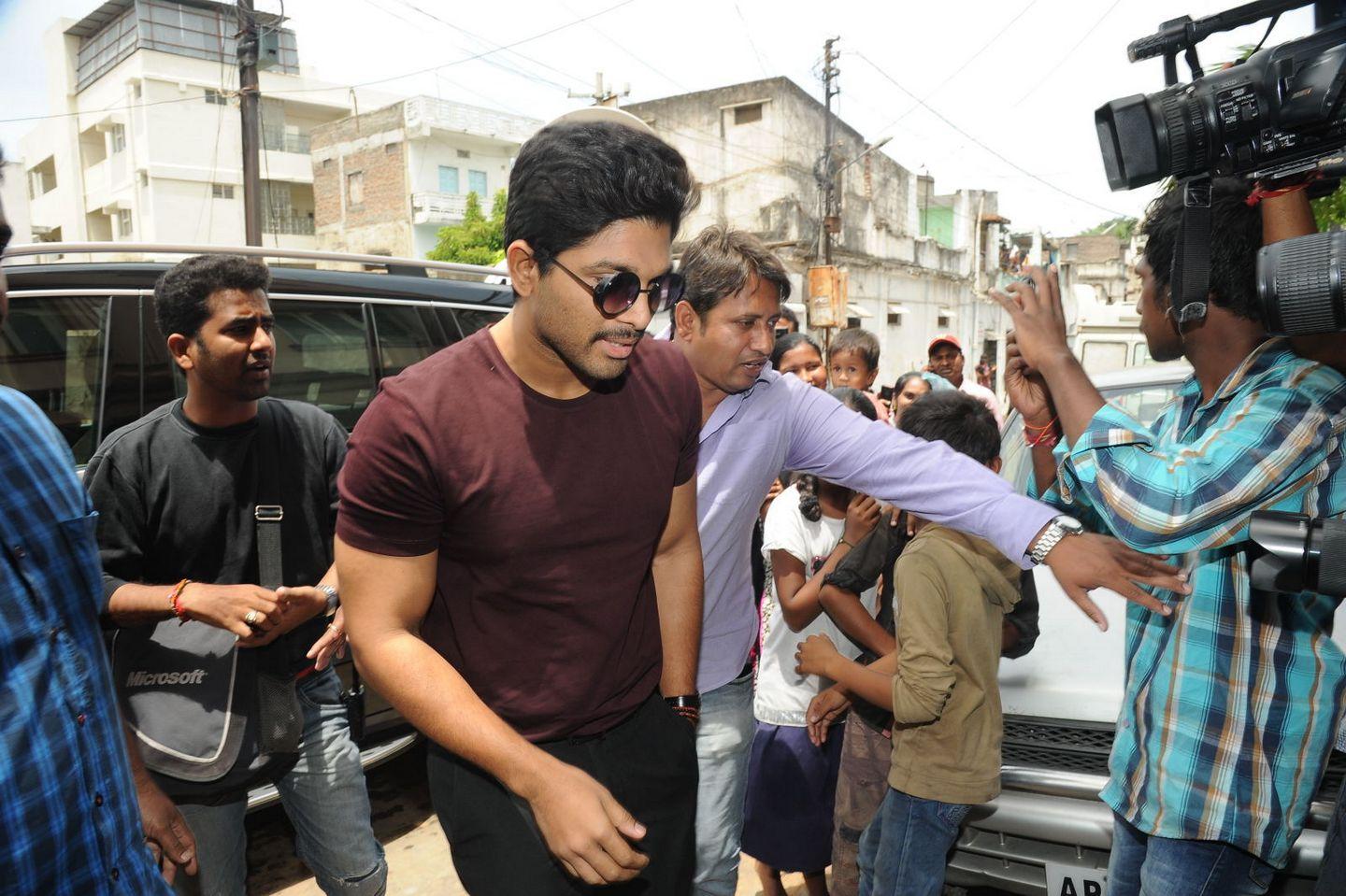 Alluarjun At Make a Wish Foundation