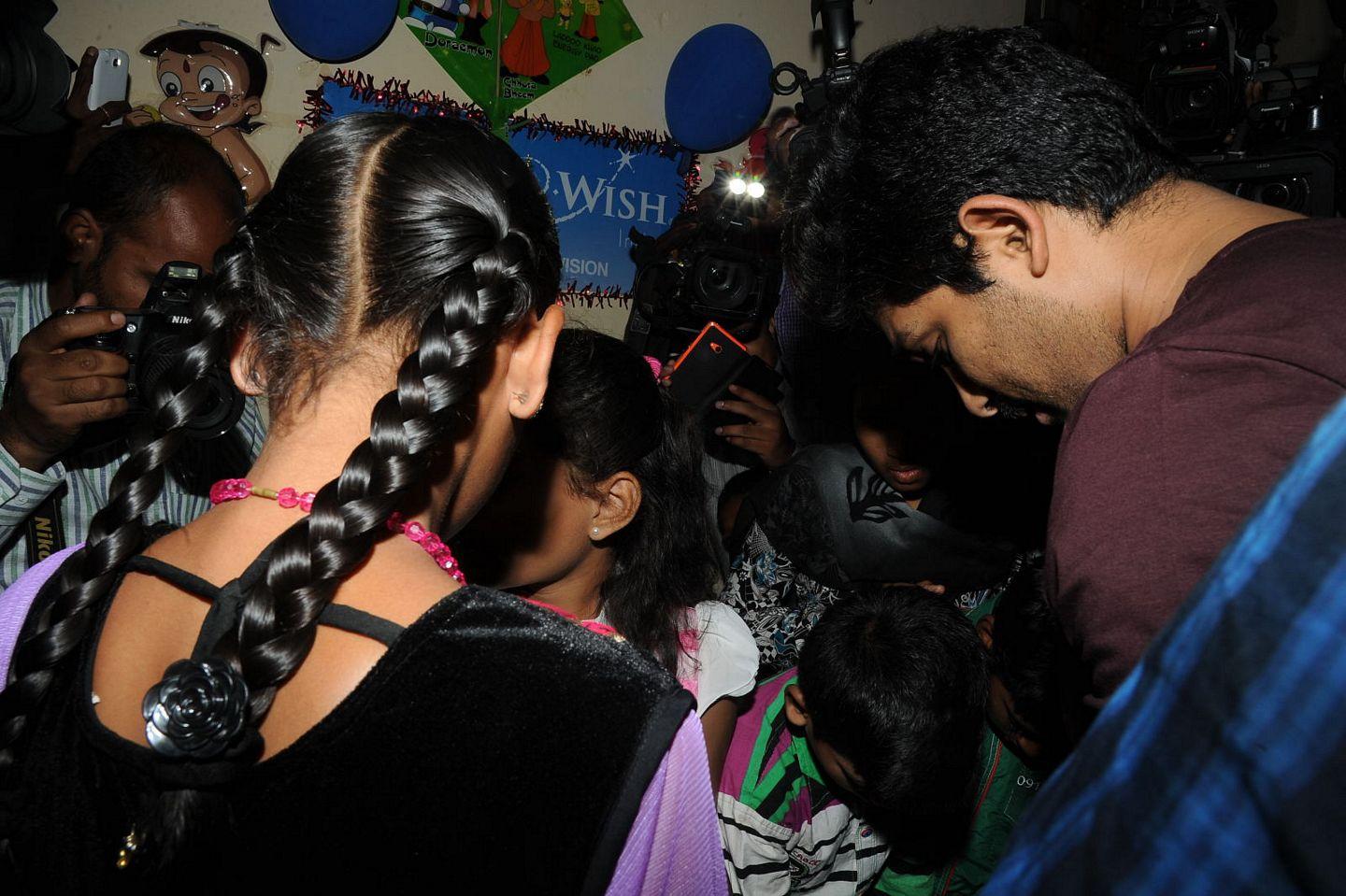 Alluarjun At Make a Wish Foundation