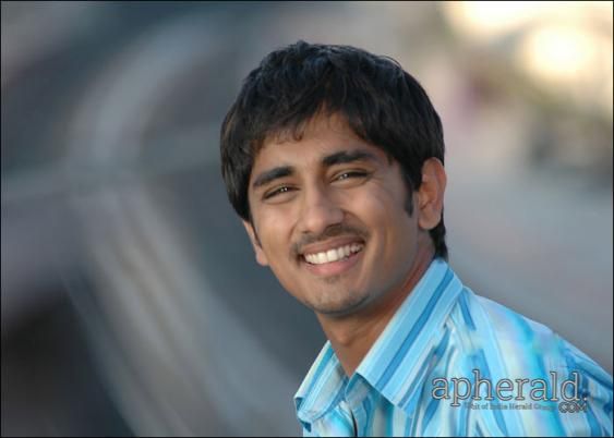 Hero Siddharth New Looks