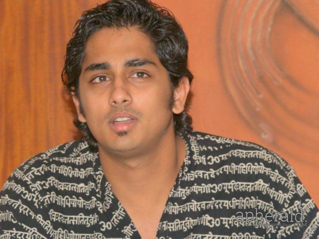 Hero Siddharth New Looks