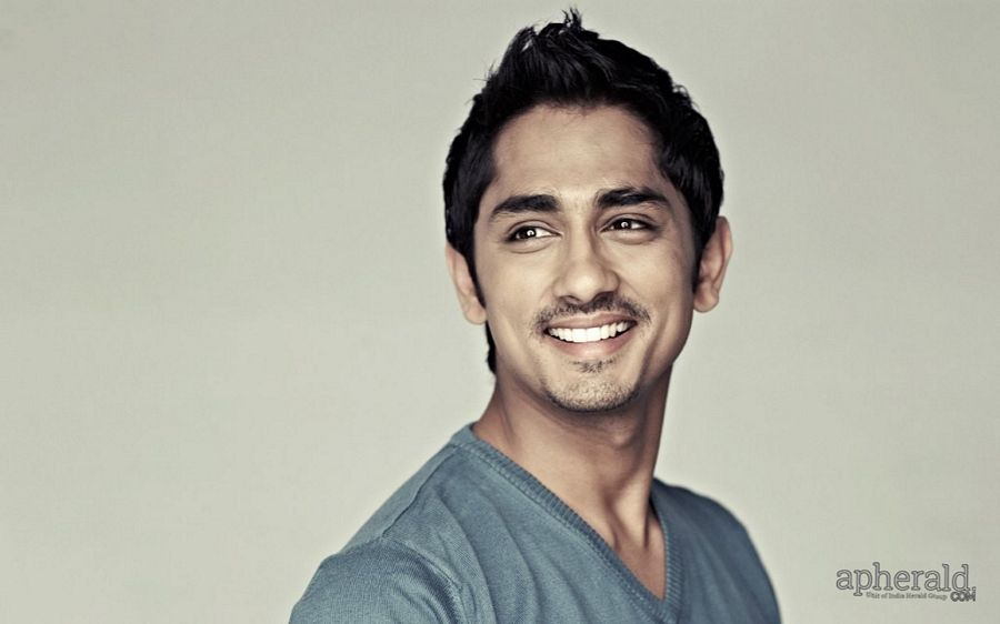 Hero Siddharth New Looks