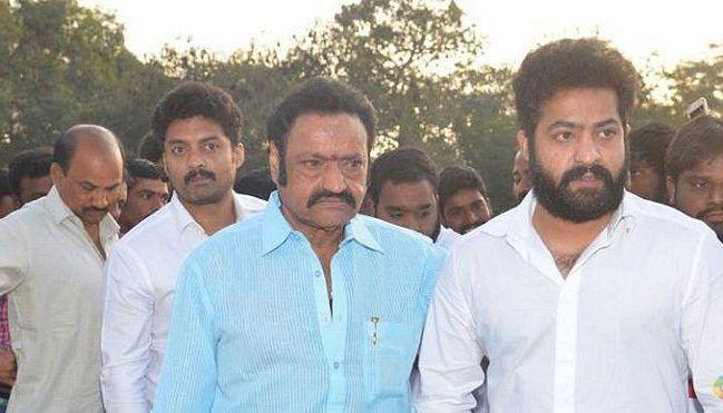 Jr NTR, Kalyan Ram & Hari Krishna Rare Pics & Janaki Ram With his two Brothers