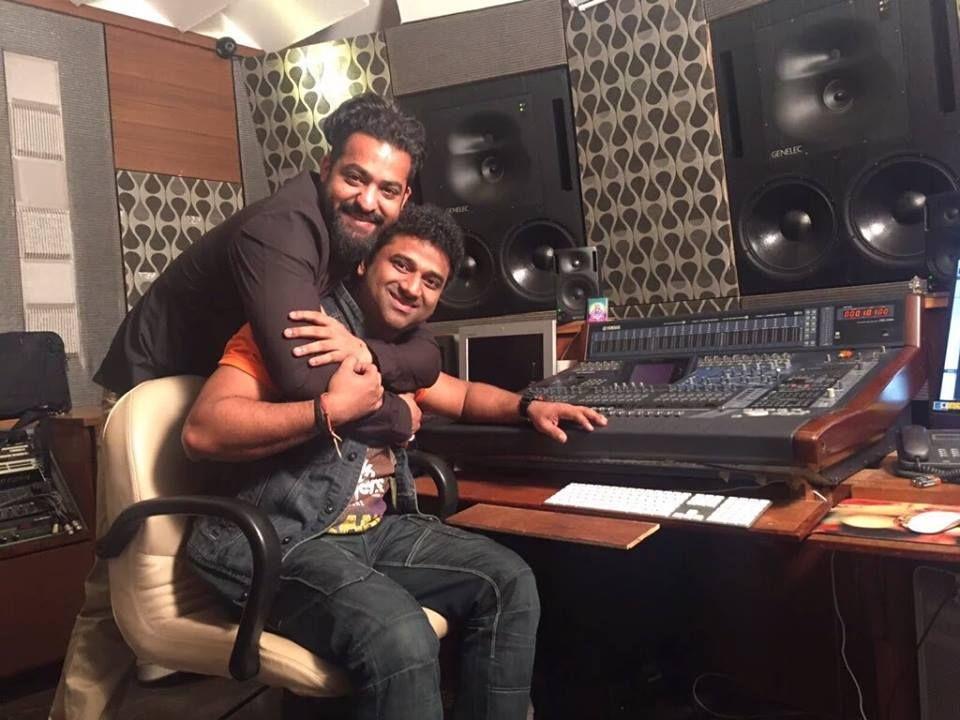 Jr Ntr Latest Selfie Photos