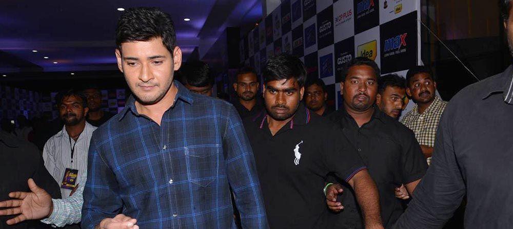 Mahesh Babu At Mirchi Music Awards Photos