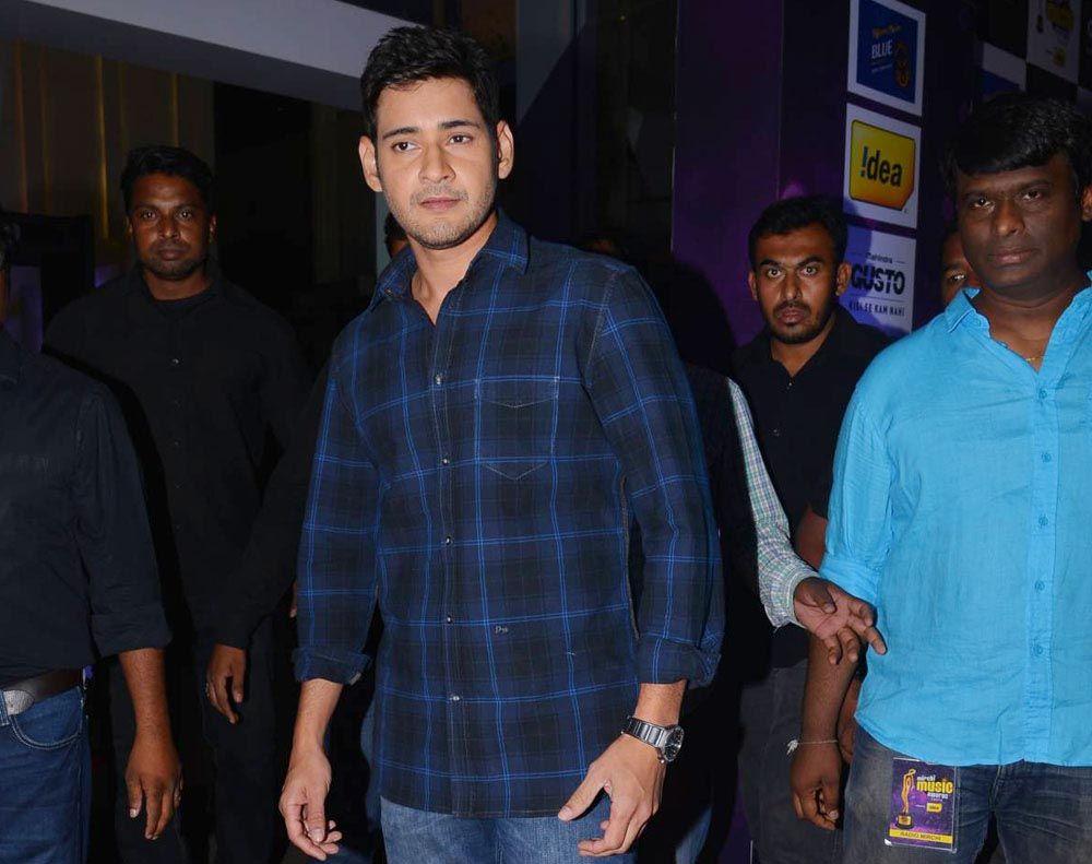 Mahesh Babu At Mirchi Music Awards Photos