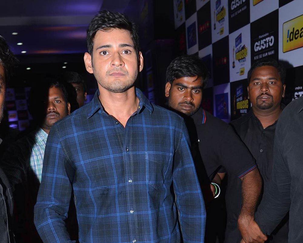 Mahesh Babu At Mirchi Music Awards Photos