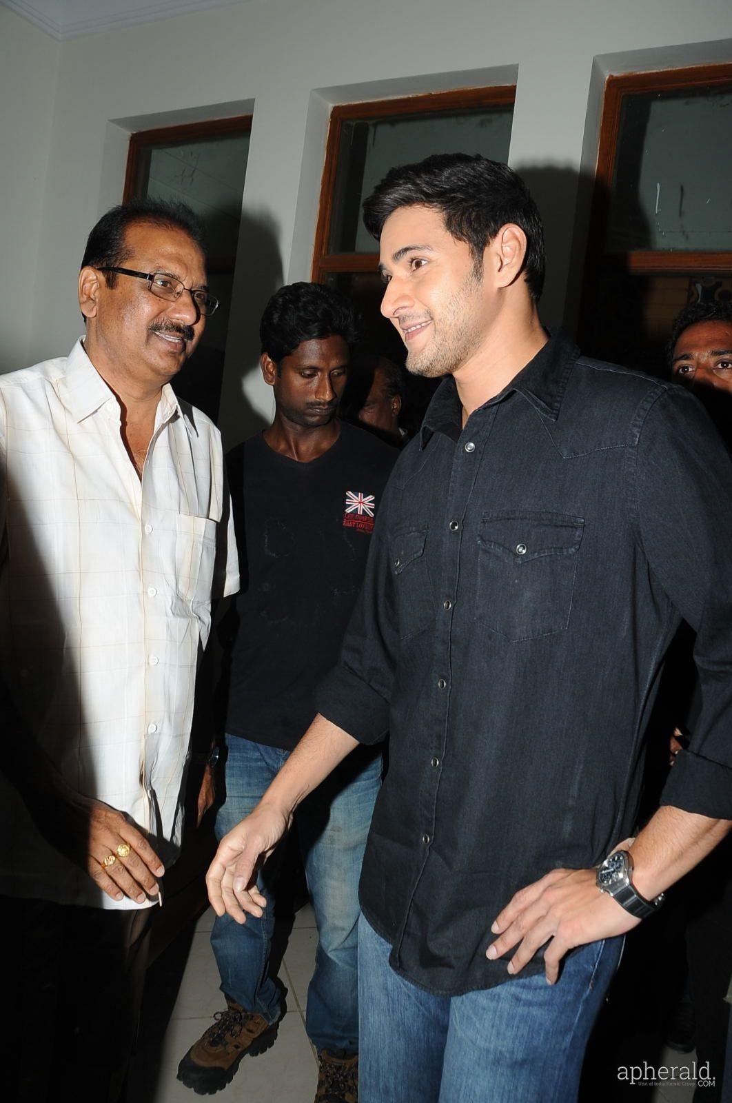Mahesh Babu Stills At Srimanthudu Audio Launch