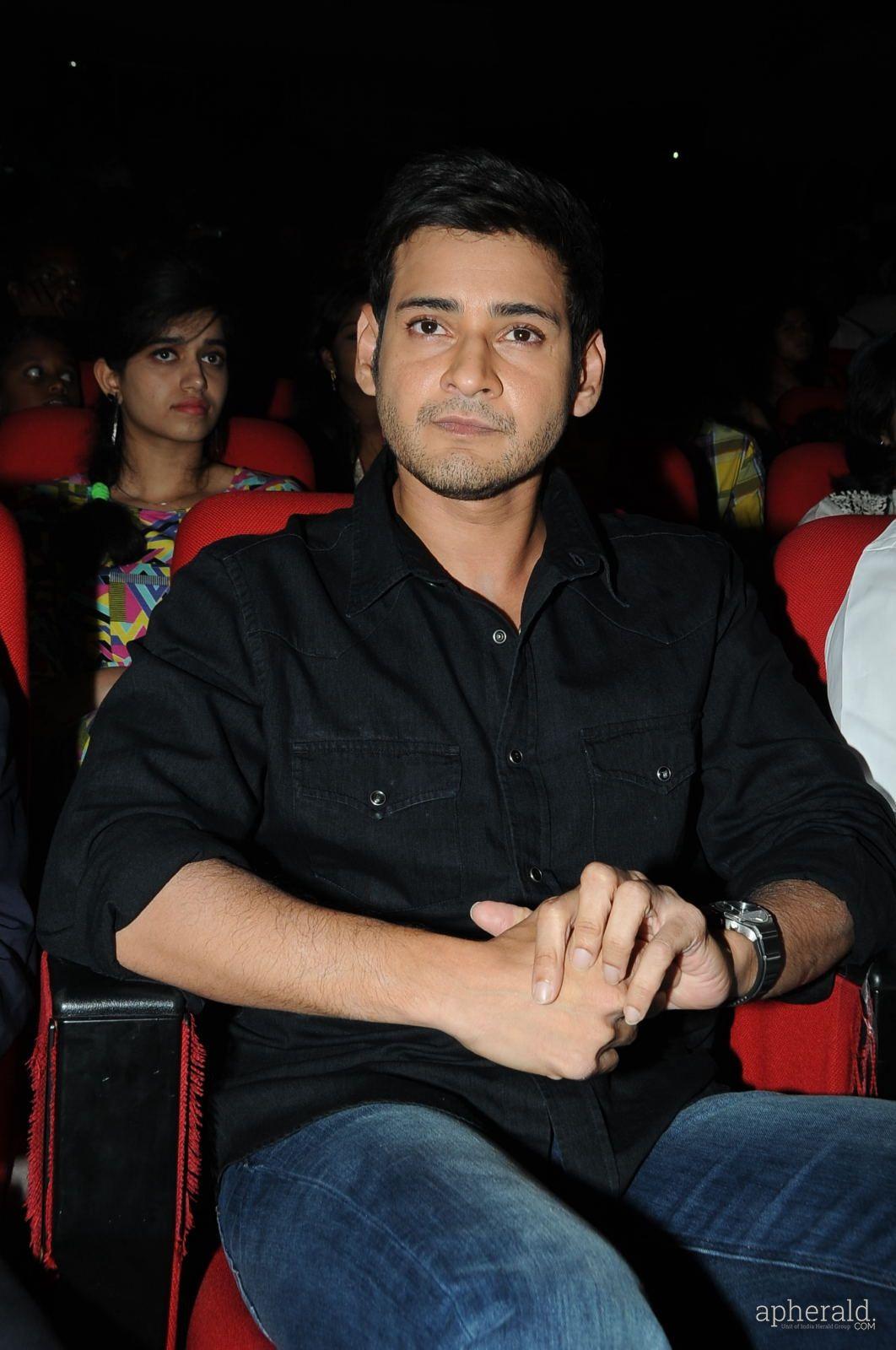 Mahesh Babu Stills At Srimanthudu Audio Launch