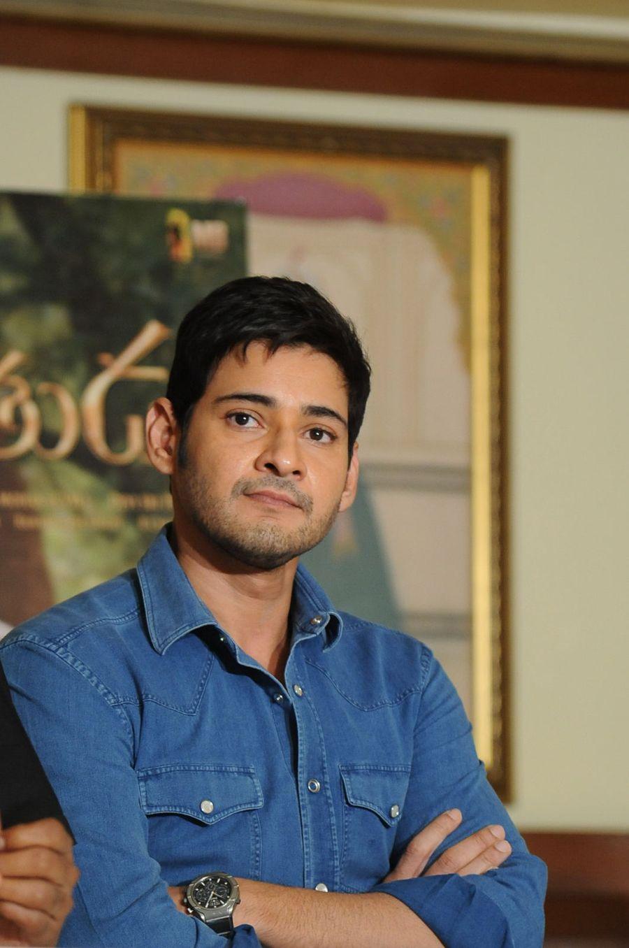 Mahesh Babu Stills at Srimanthudu Success Meet