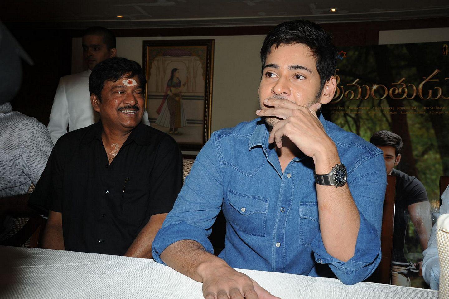 Mahesh Babu Stills at Srimanthudu Success Meet