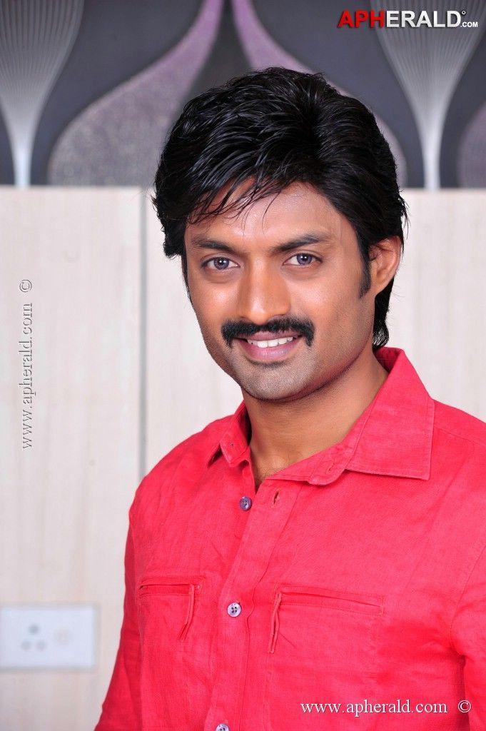 Nandamuri Kalyan Ram Unseen Pics