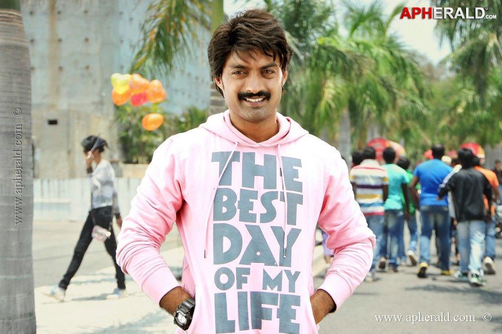Nandamuri Kalyan Ram Unseen Pics