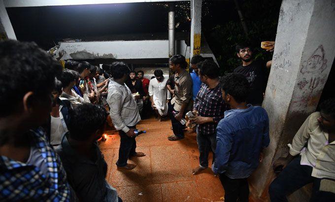 Pawan Kalyan visits Tirumala Tirupati by Walk Photos