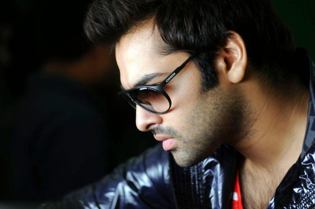 Double iSmart: Ustaad Ram Pothineni's stylish best avatar revealed in Puri  Jagannadh's blockbuster sequel | Telugu Movie News - Times of India