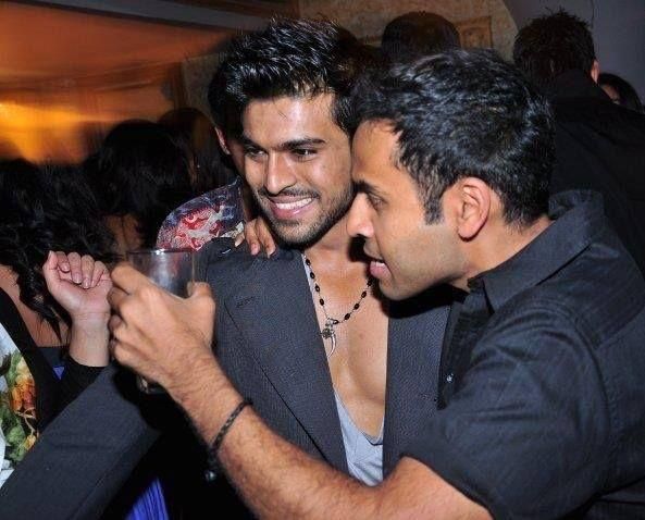 Rare And Unseen Pics Of Ram Charan