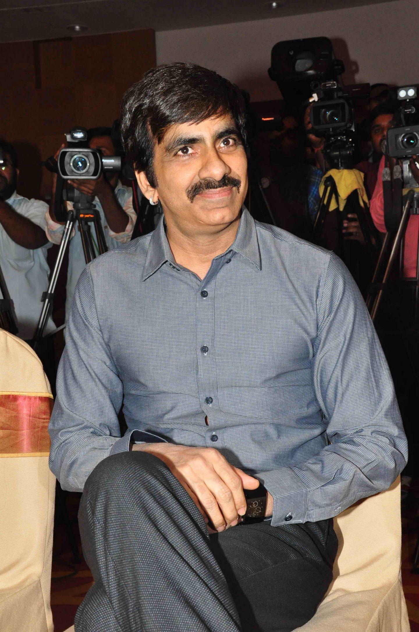 Raviteja Unveiles Special Edition Pack of Lord and Master