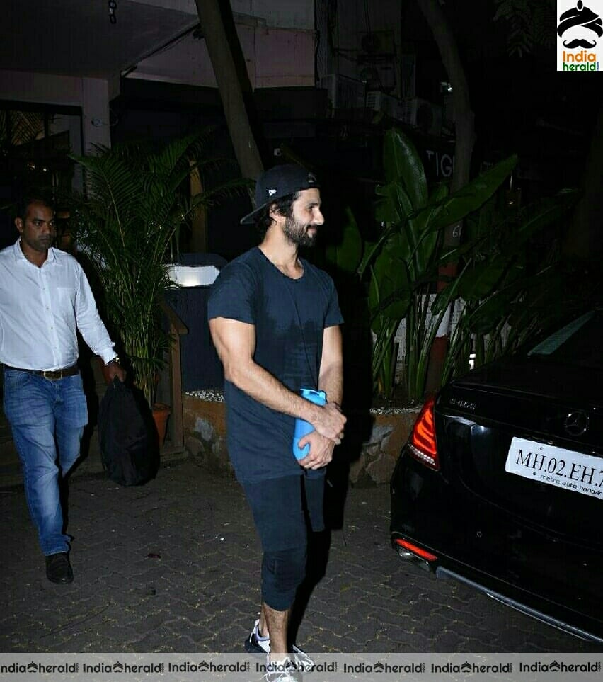 Sweating Actor Shahid Kapoor after sweating at the gym