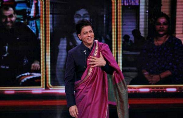 Shahrukh Khan Wearing A Saree