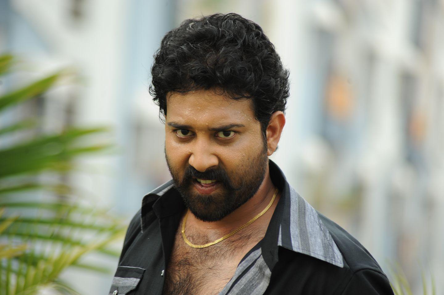 Siva Balaji in Snehamera Jeevitham