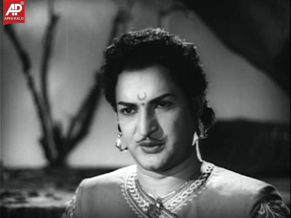 N. T. Rama Rao Rare & Unseen Photos Collections