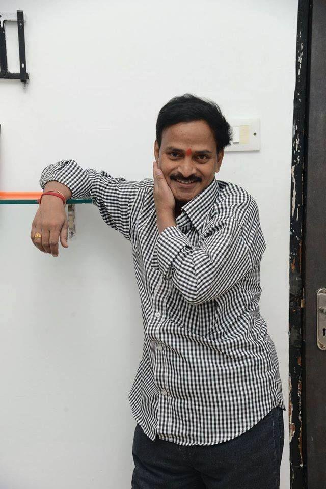 Telugu Comedian Venu Madhav Photos