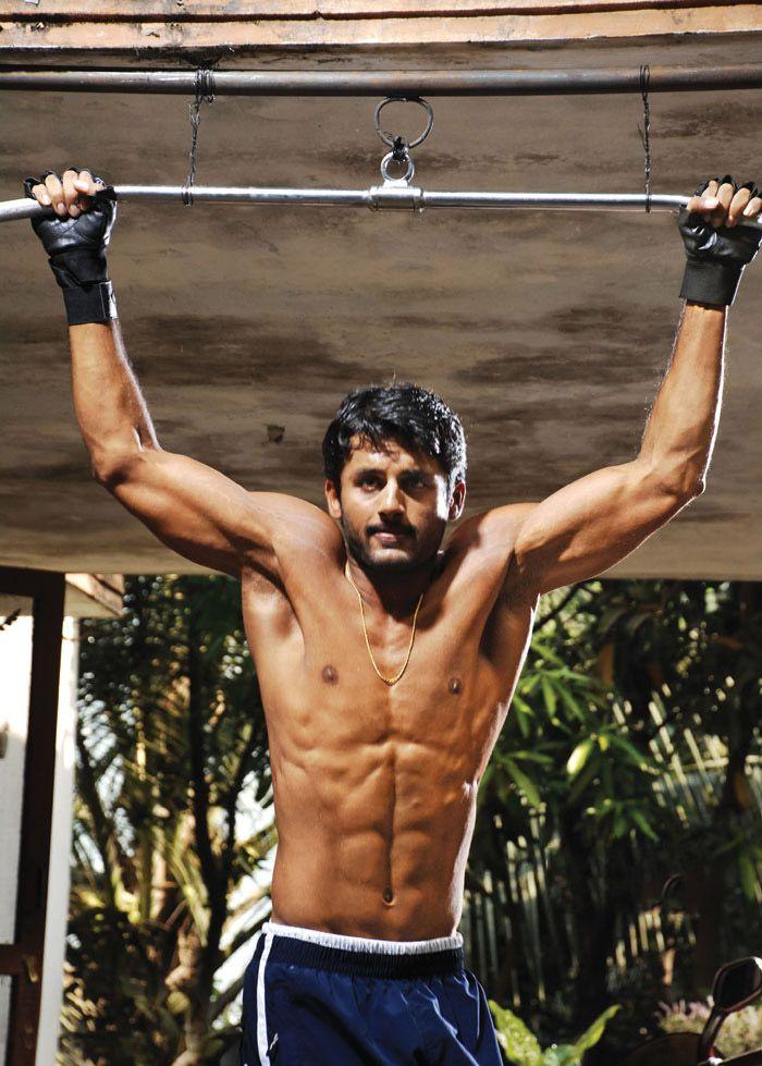 Tollywood Heroes Stunning Six Pack Photos