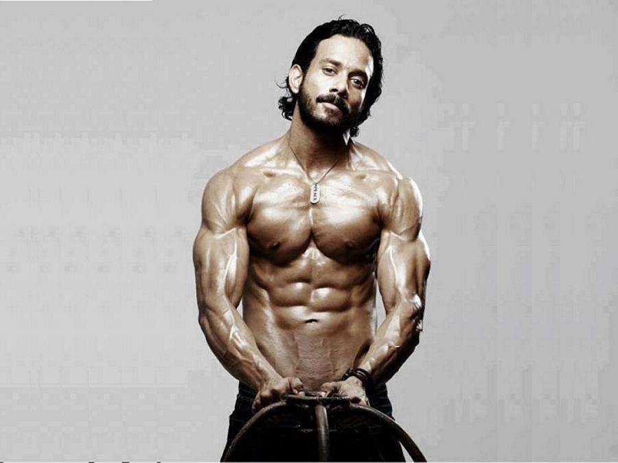 Tollywood Heroes Stunning Six Pack Photos