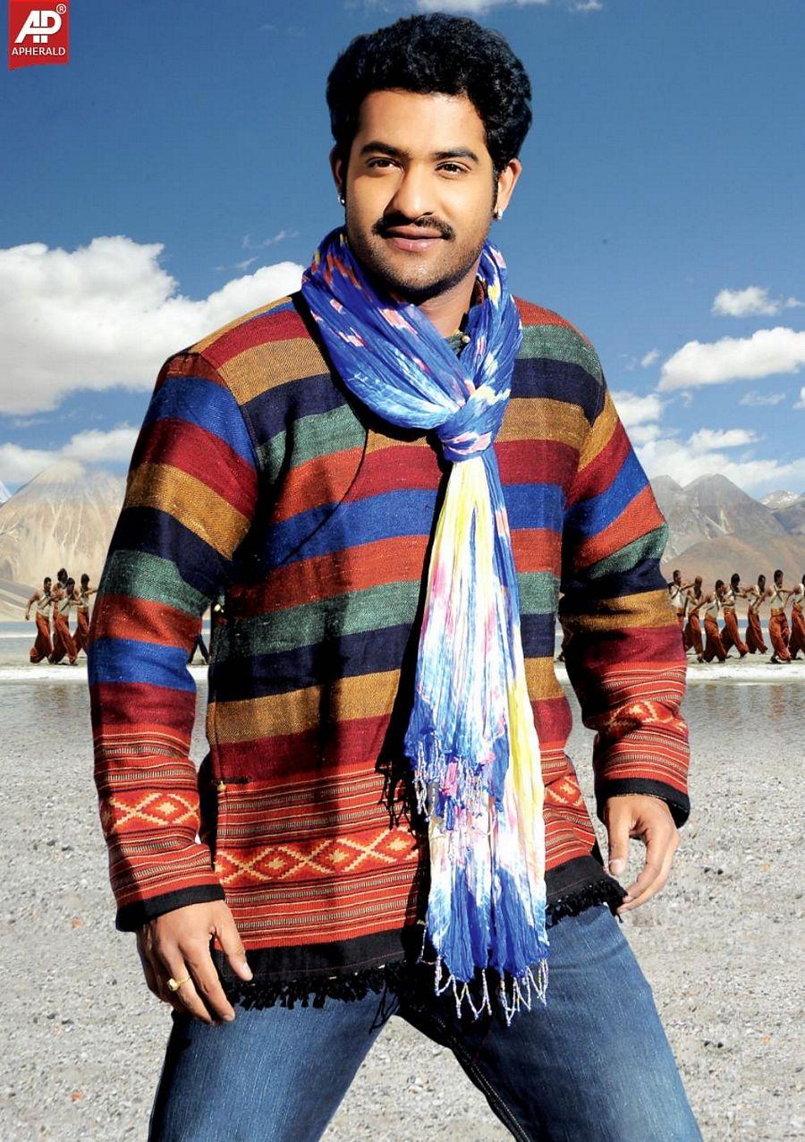 Tollywood hit Track Heros