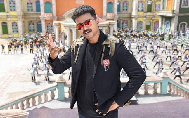 Vijay Stills at Policeodu Movie