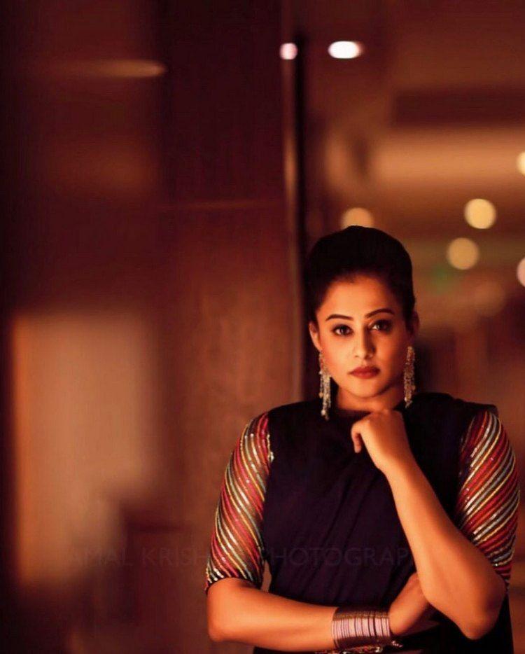  Priyamani getting ready for an event in Taj Hotel