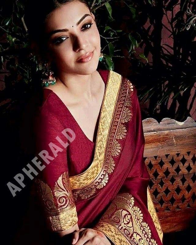 20 PHOTOS: Kajal Agarwal's looking like an eternal beauty in this traditional attire