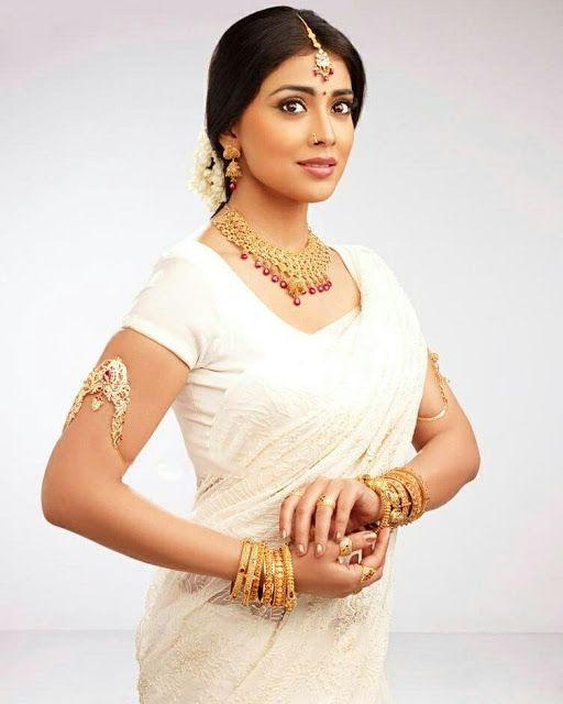 2018: Actress Shriya Saran Latest Photo Stills