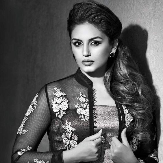 23 Actress Huma Qureshi Latest & Hot Photos 2017