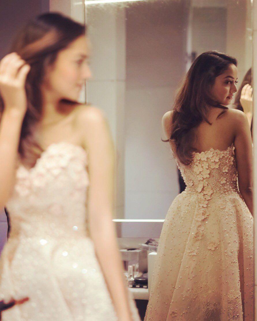 30 Best Shanvi Srivastava Latest Hot Unseen Photoshoot Stills