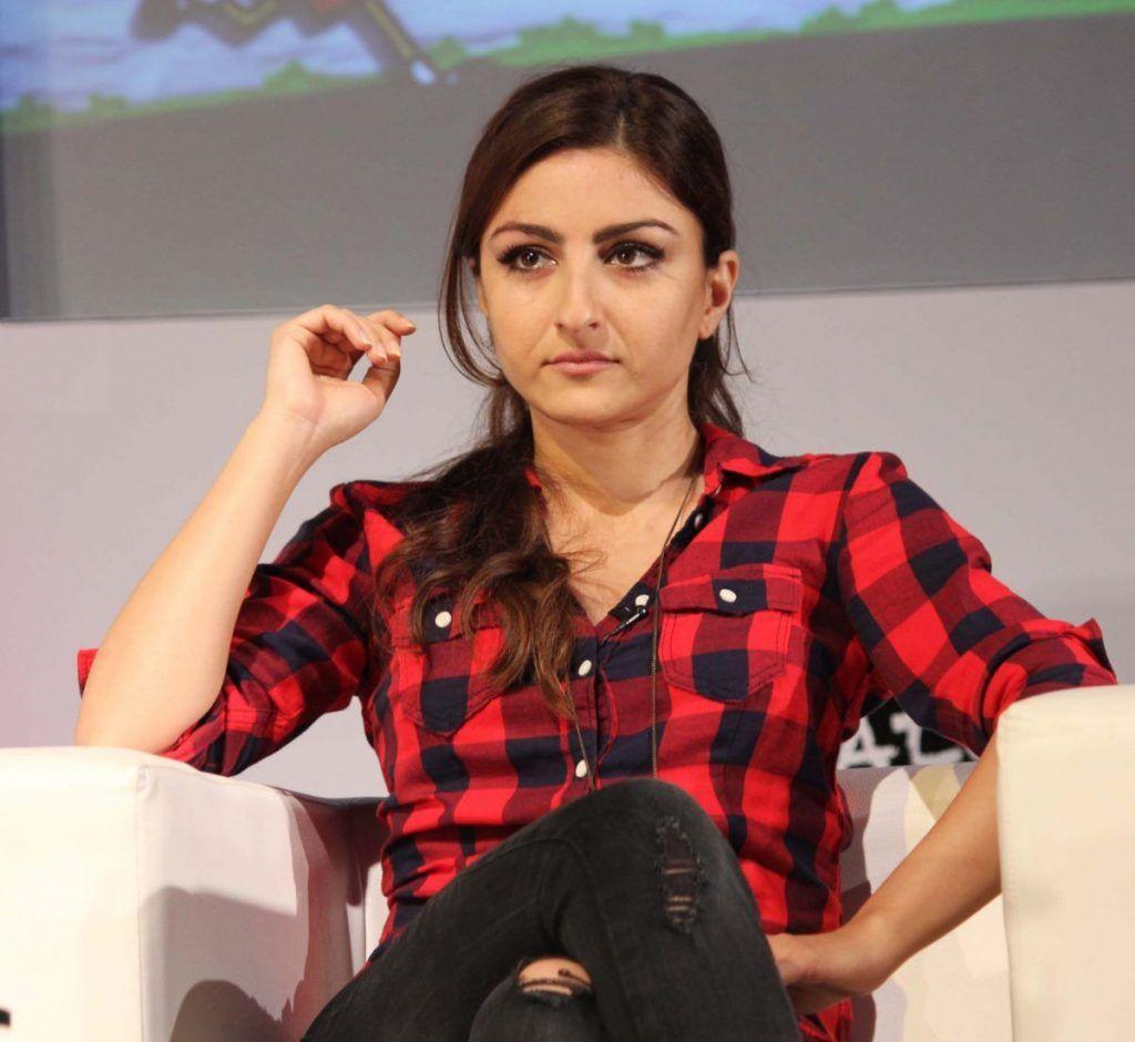 35 Soha Ali Khan All Time Top Best Photos Collections