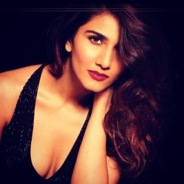 50 Best looking Hot & Beautiful HQ Photos of Actress Vaani Kapoor