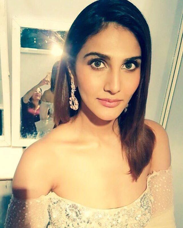 50 Best looking Hot & Beautiful HQ Photos of Actress Vaani Kapoor